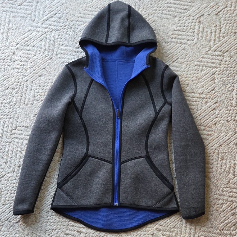 Athleta Women's Reversible Hooded Incline Jacket